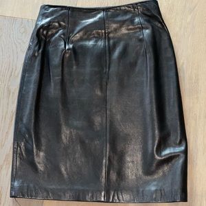 Buttery Soft Black leather skirt 8/10